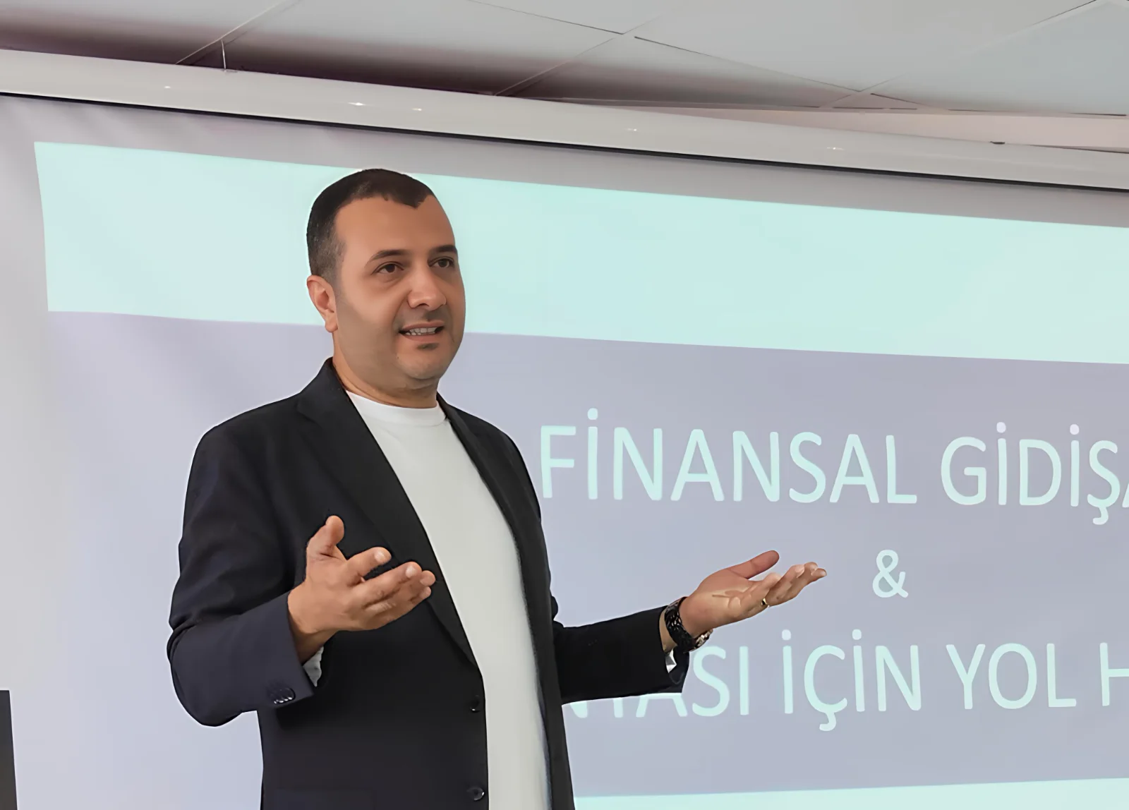 ÇEKSİAD BAŞKANI M. ÇAĞLAR AKSOY’DAN ÜYELERE MORAL VE BİRLİK MESAJI